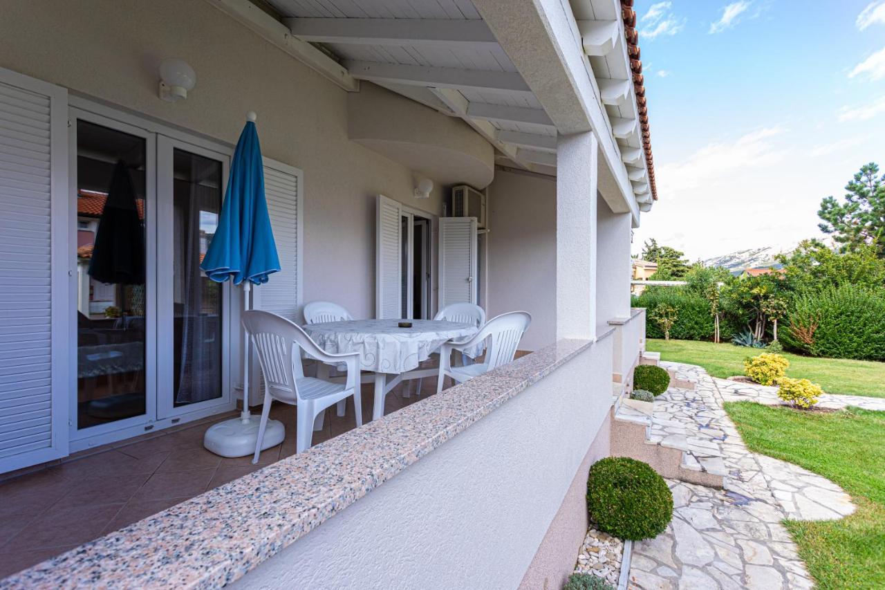 Apartments Crnekovic I Zarok Baska  Luaran gambar