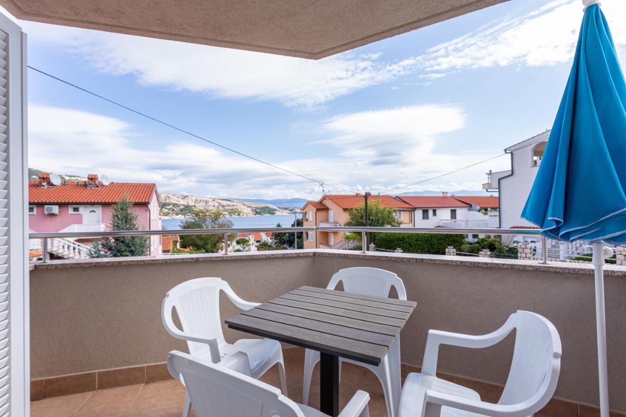 Apartments Crnekovic I Zarok Baska  Luaran gambar