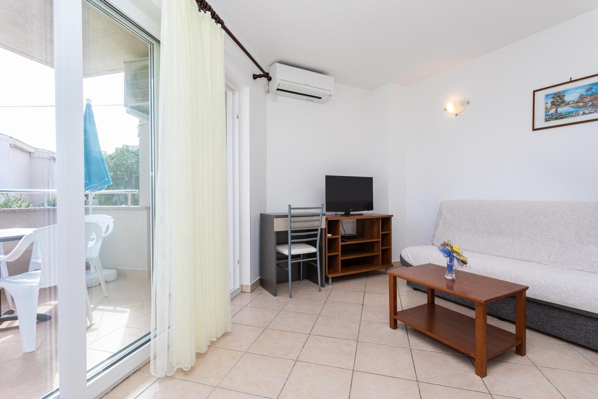 Apartments Crnekovic I Zarok Baska  Luaran gambar