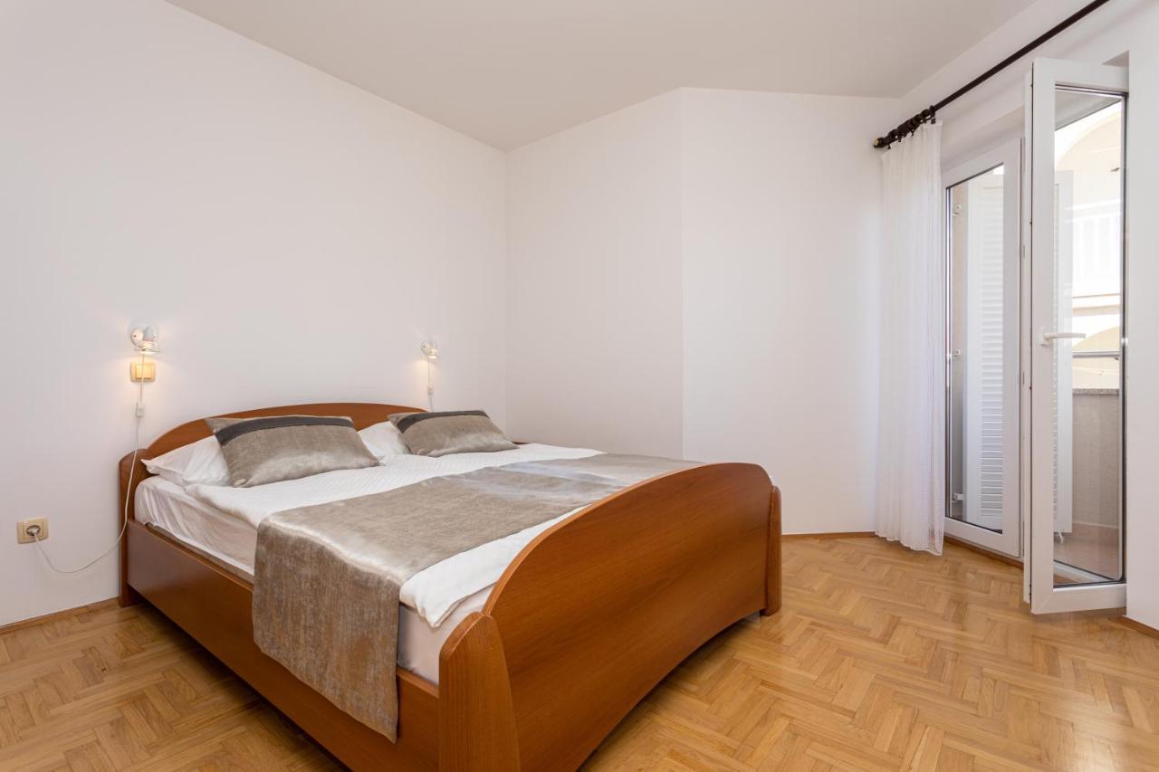 Apartments Crnekovic I Zarok Baska  Luaran gambar